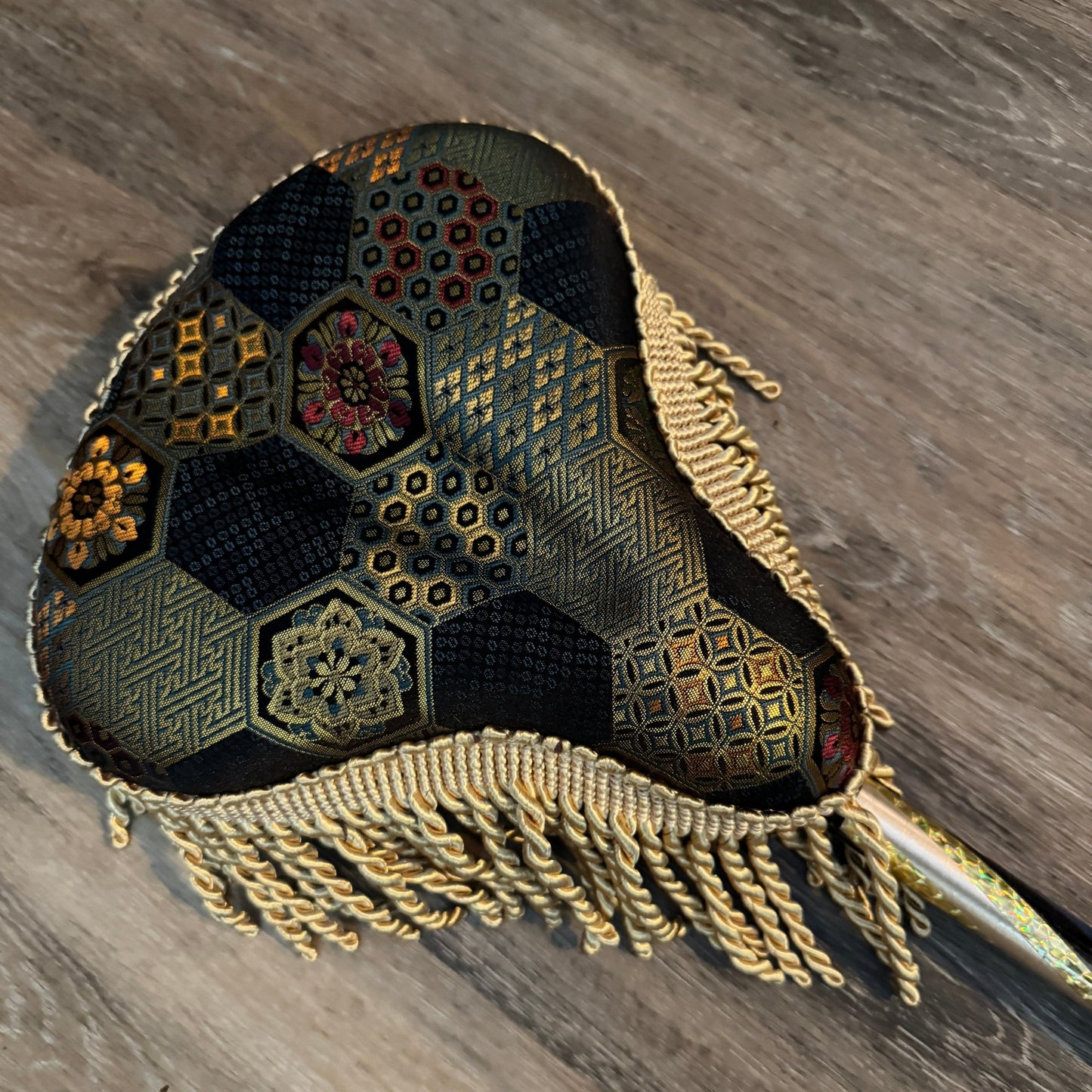 Geometric Honeycomb - Dirty Twirl