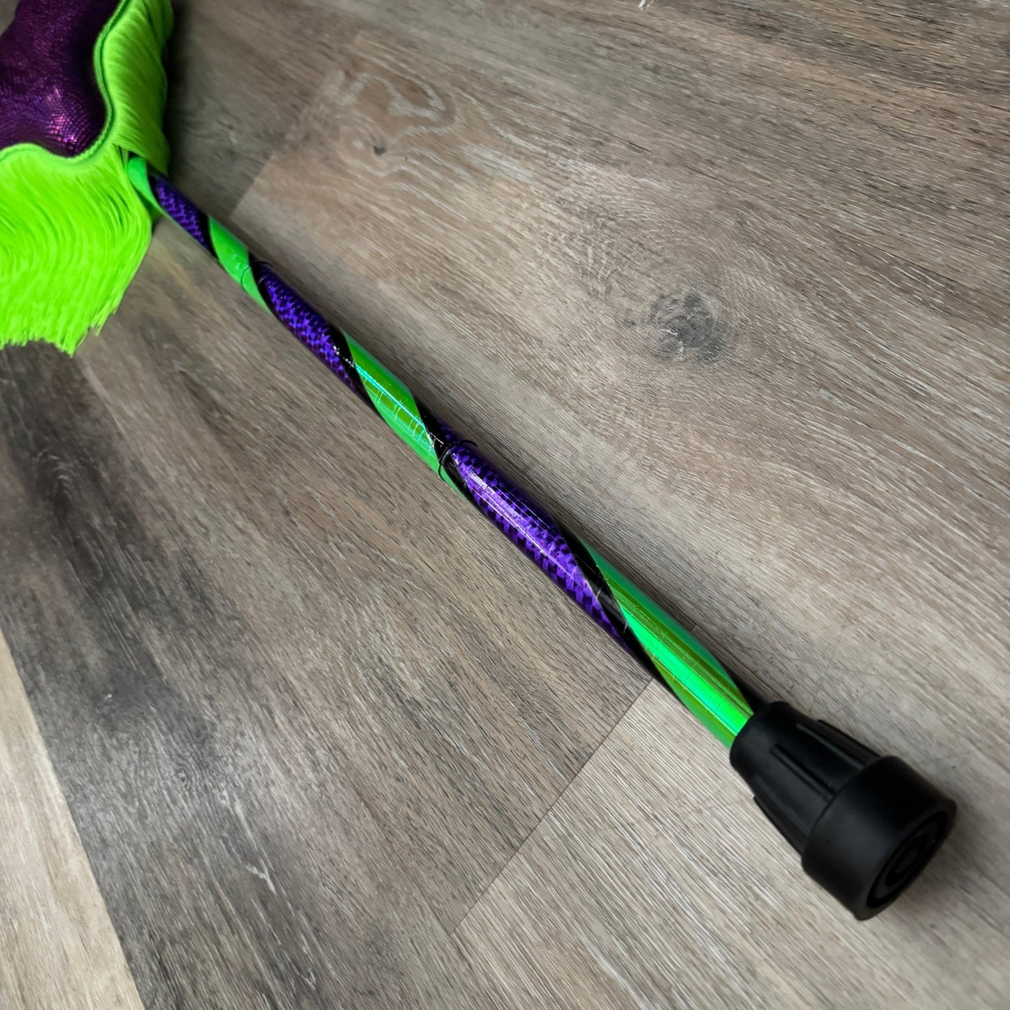 Neon Forest - Dirty Twirl